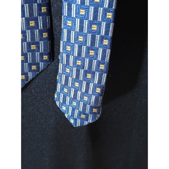Hickey-Freeman Collection Mens Silk Tie Blue & Yellow Geometric Pattern Made In - Picture 8 of 10